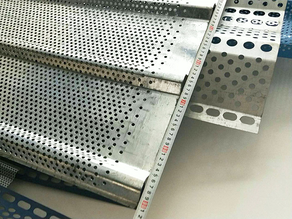 瓦楞鋼網